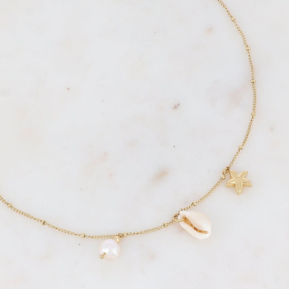 Collier en maille avec étoile de mer, cauri naturel et perle d'eau douce (45+5CM)