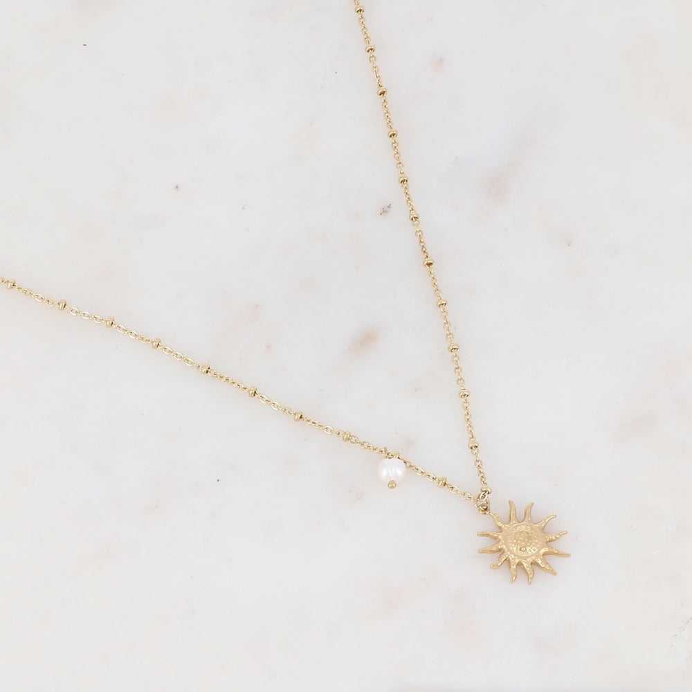 Collier avec soleil et perle d'eau douce 45+5 cm