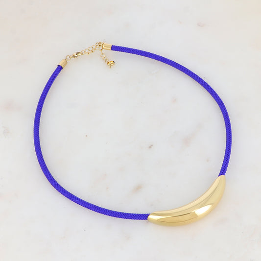 Collier sur cordon avec pièce dorée 40+5 cm