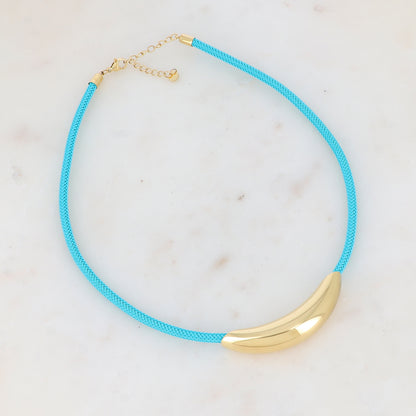 Collier sur cordon avec pièce dorée 40+5 cm