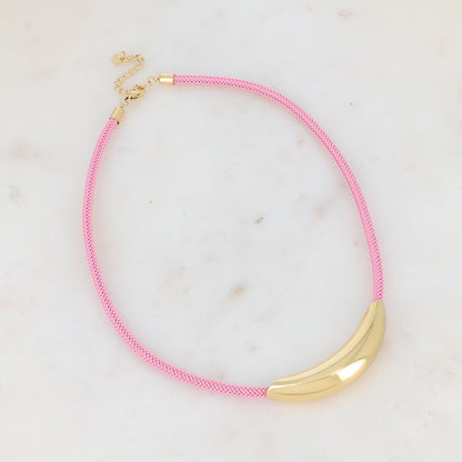 Collier sur cordon avec pièce dorée 40+5 cm