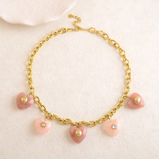 Collier maille avec pendentif cœur en résine, soleil et strass (42+5CM)