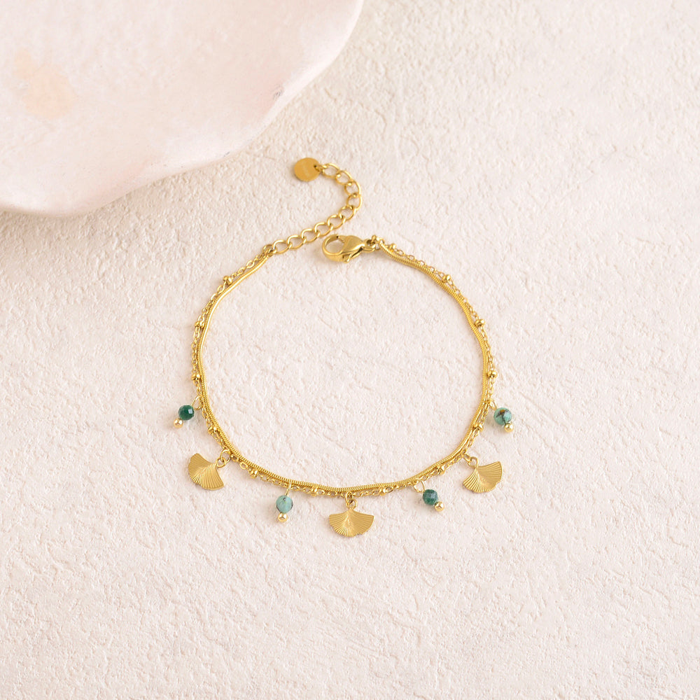 Bracelet double rangs avec pendentifs feuille de ginkgo et perles en pierre naturelle