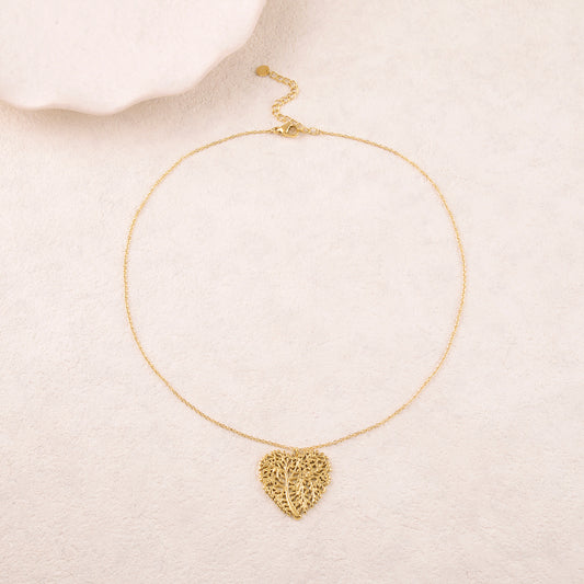 Collier doré avec pampille ajourée forme cœur motif arbre de vie 40+5 cm