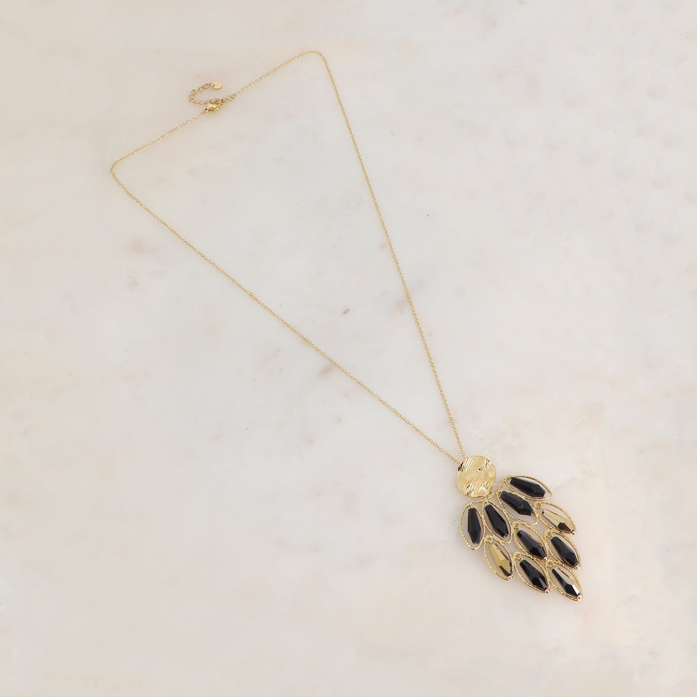 Sautoir avec pendentif orné d'anneaux ovales texturés et de perles en pâtes de verre (61+5CM)