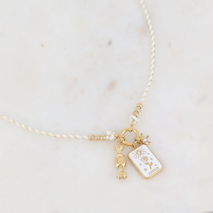 Collier sur cordon avec pendentif en émail avec motif fleur, bonbons et fleur strassé (51+5CM)