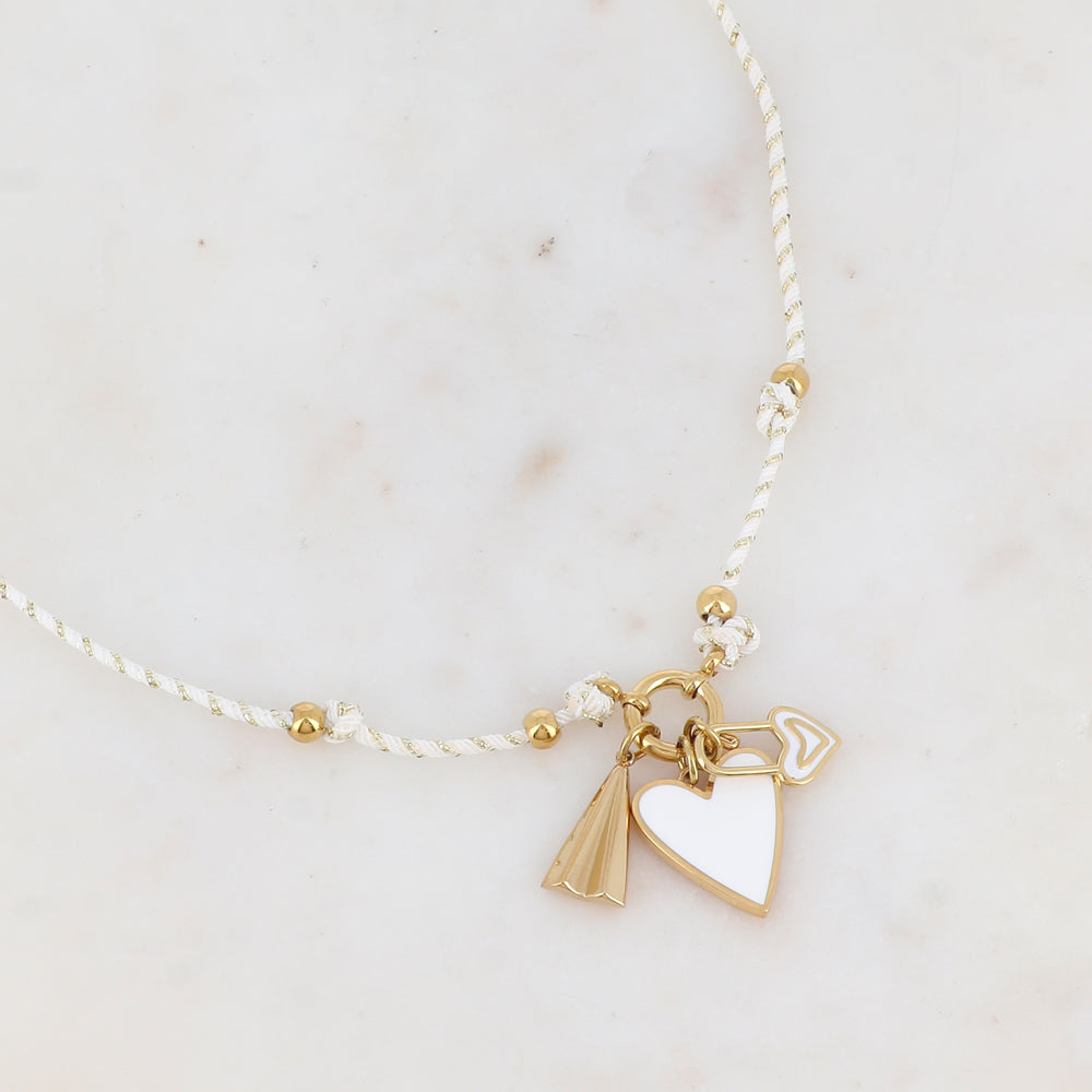 Collier sur cordon avec 2 cœurs en émail et 1 pendentif géométrique (51+5CM)