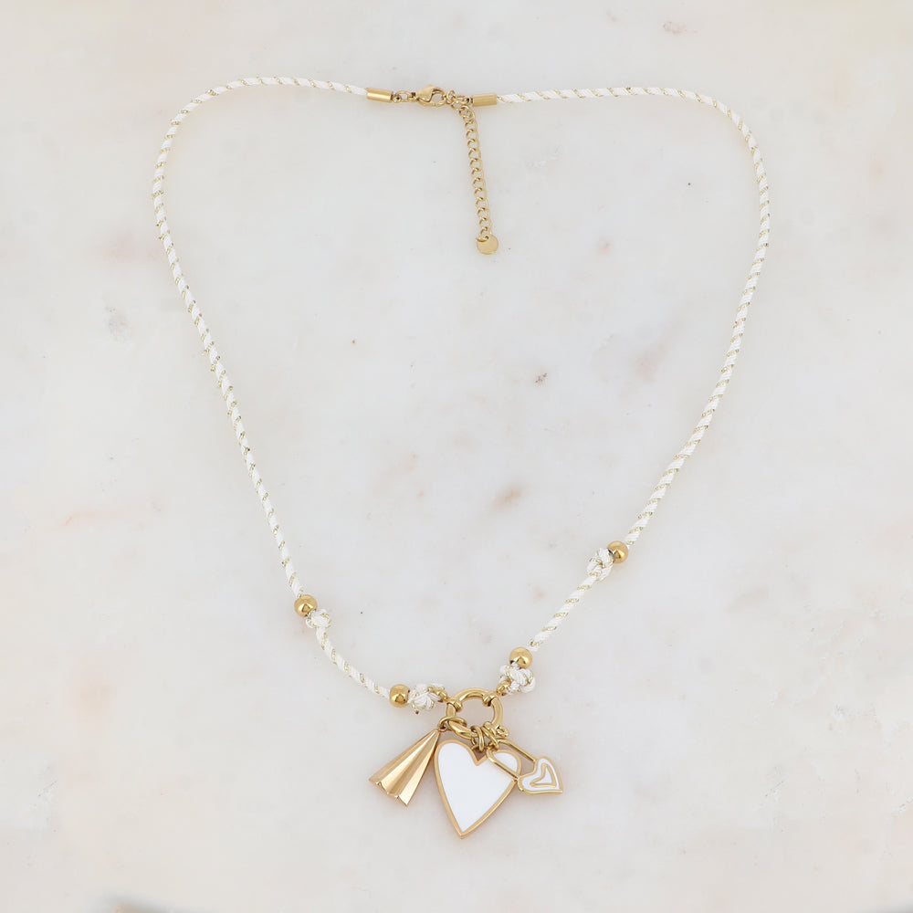 Collier sur cordon avec 2 cœurs en émail et 1 pendentif géométrique (51+5CM)