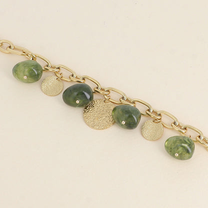 Bracelet - perles en résine vertes et pampilles rondes texturées (17,5+5 cm)