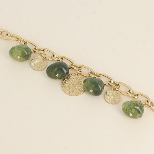 Bracelet - perles en résine vertes et pampilles rondes texturées (17,5+5 cm)