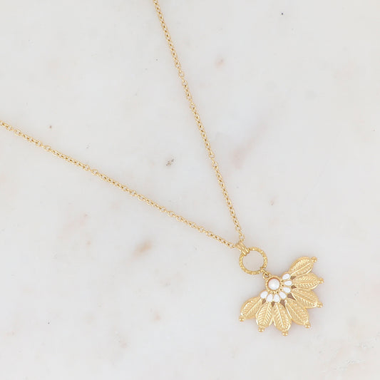 Collier en maille avec pampille graphique émaillée ornée d'une perle en nacre (50+5CM)