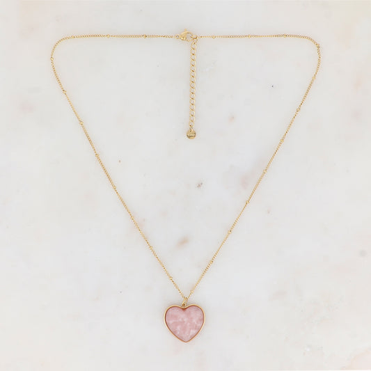 Collier doré avec pampille cœur en résine rose 45+5 cm
