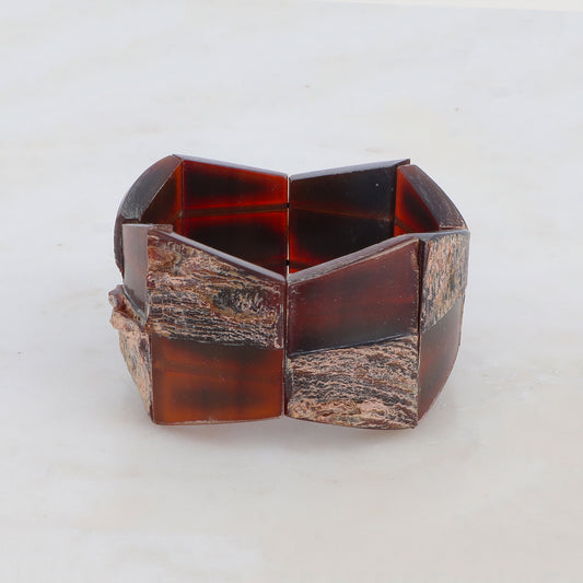 Manchette élastique en corne de buffle Diamètre relatif : 5,7 cm - Hauteur  : 4,2 cm