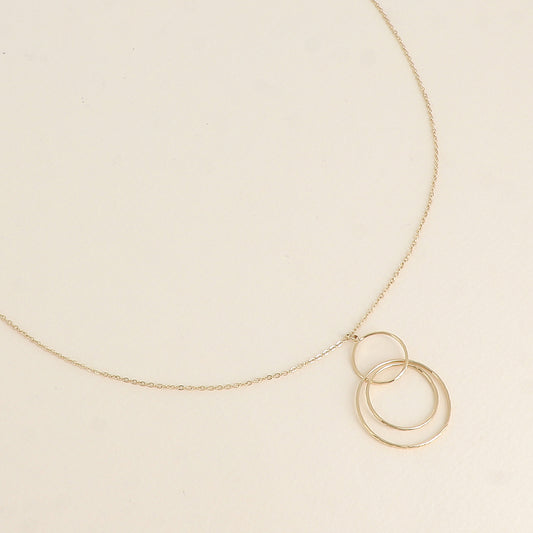 Collier - pendentif de 3 anneaux 50+7 cm