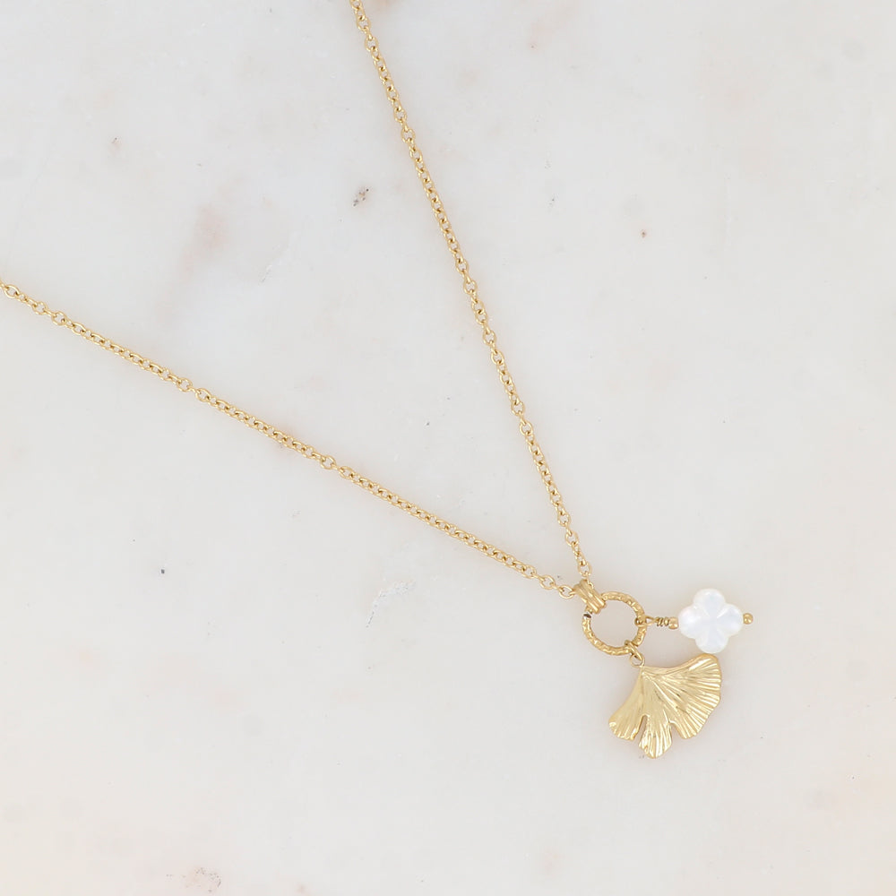 Collier en maille avec feuille de ginkgo et trèfle en nacre (50+5CM)