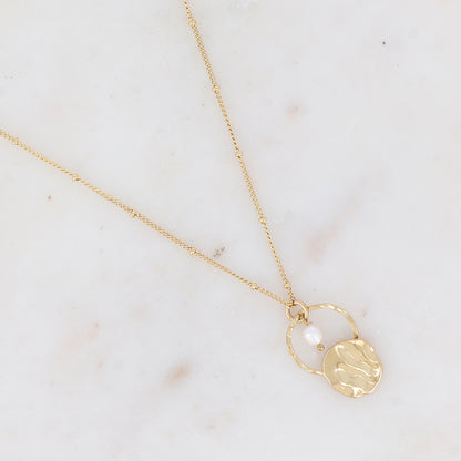 Collier avec pampille géométrique texturée et perle d'eau douce 45+5 cm