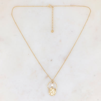 Collier avec pampille géométrique texturée et perle d'eau douce 45+5 cm