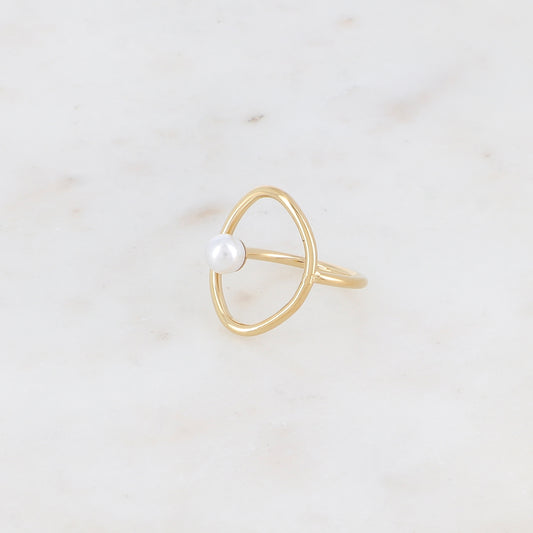 Bague avec anneau et perle en résine effet nacre