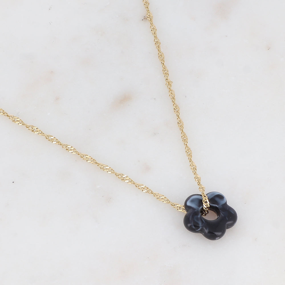 Collier doré avec perle de fleur en acétate de fleur en acétate noir 40+5 cm