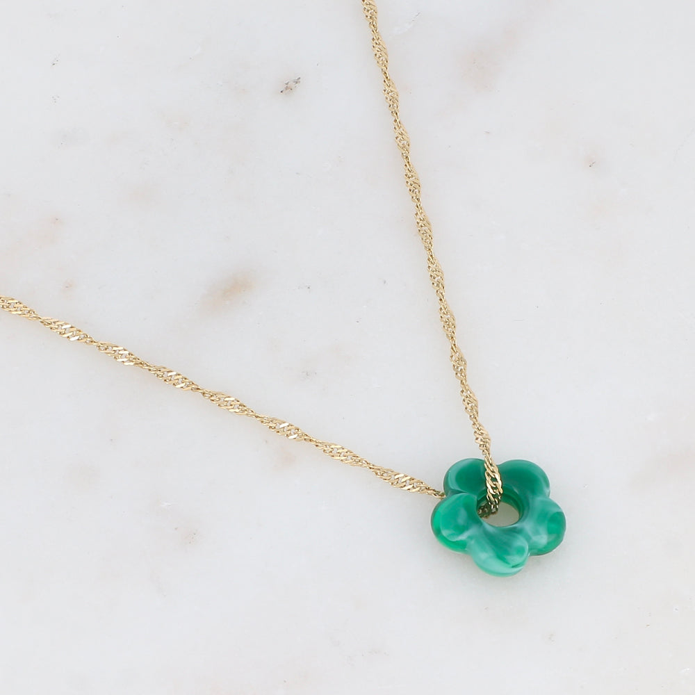 Collier doré avec perle de fleur en acétate de fleur en acétate vert foncé 40+5 cm