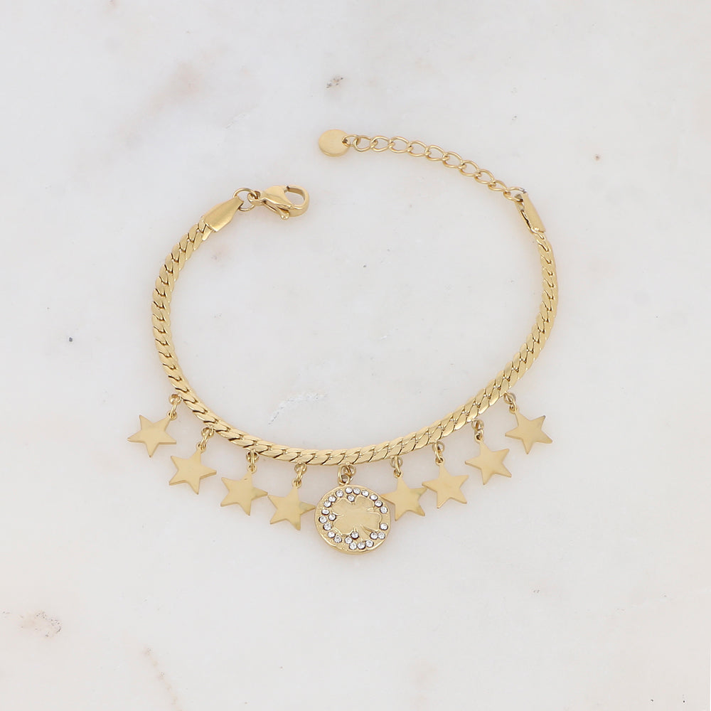 Bracelet en maille avec pampilles étoiles et pendentif rond strassé motif trèfle