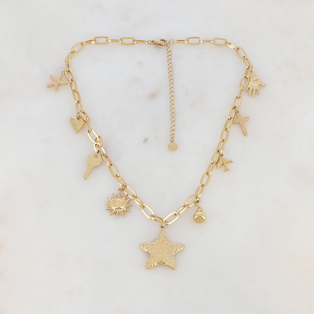 Collier en maille avec étoile de mer, cœur, clé, soleil, étoile, poire, avion, coix et main avec motif œil strassé (37.5+7CM)