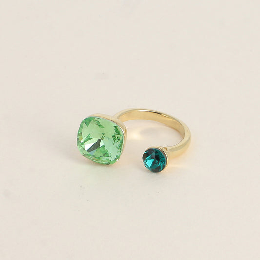 Bague - ornée de 2 cristaux de Swarovski® - Emerald & Peridot
