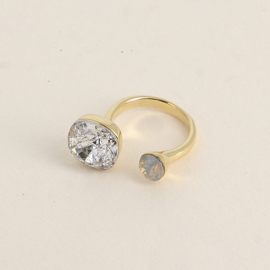 Bague - ornée de 2 cristaux de Swarovski® - Silver patina & Light grey opal