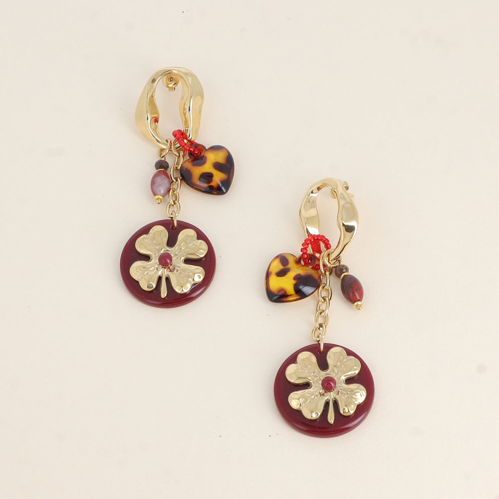 Boucles pendantes - breloques (anneau ajouré, cœur et pièce ronde en résine, trèfle et boule en émail) 30x84 mm