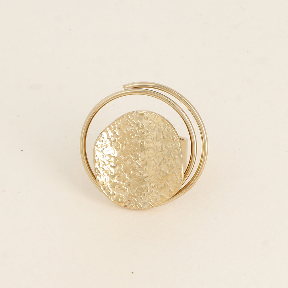 Bague - pièce ronde texturée incurvée et anneau