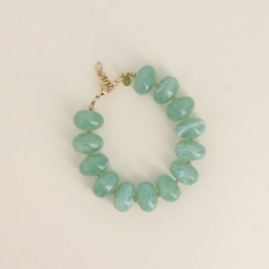 Bracelet - grosses perles de résine ovales