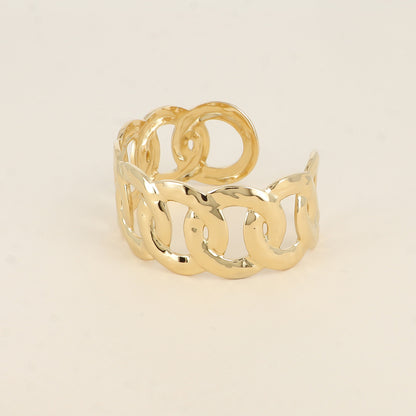 Manchette - forme maille ajourée - Dimensions : 6,3 x 5 cm - Hauteur du bracelet: 30 mm