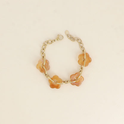 Bracelet - 4 fleurs en résine Camel et maillons ovales (17+3 cm / dimension approximative d'une fleur: 20 x 20 mm)