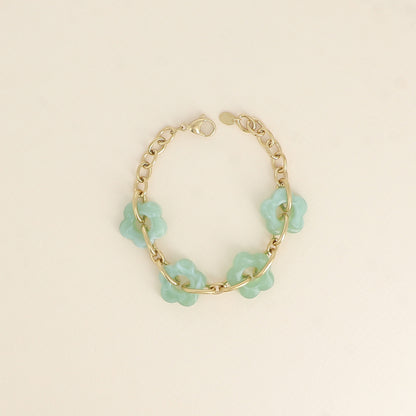 Bracelet - 4 fleurs en résine verte et maillons ovales (17+3 cm / dimension approximative d'une fleur: 20 x 20 mm)