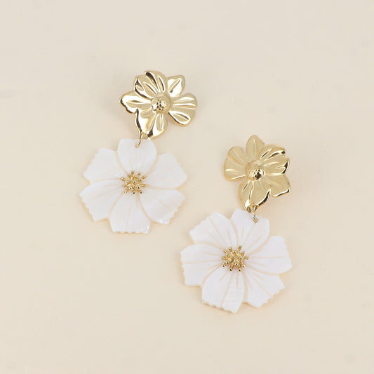 Boucles pendantes - 2 pièces (fleur et nacre) 36×75 mm