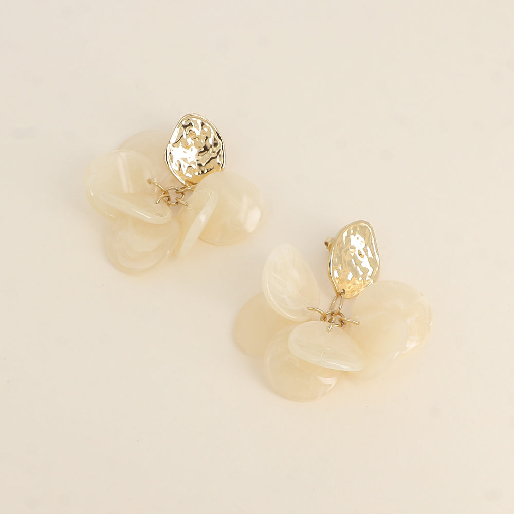 Boucles pendantes - pièces style pétales en acétate beige 40x50 mm