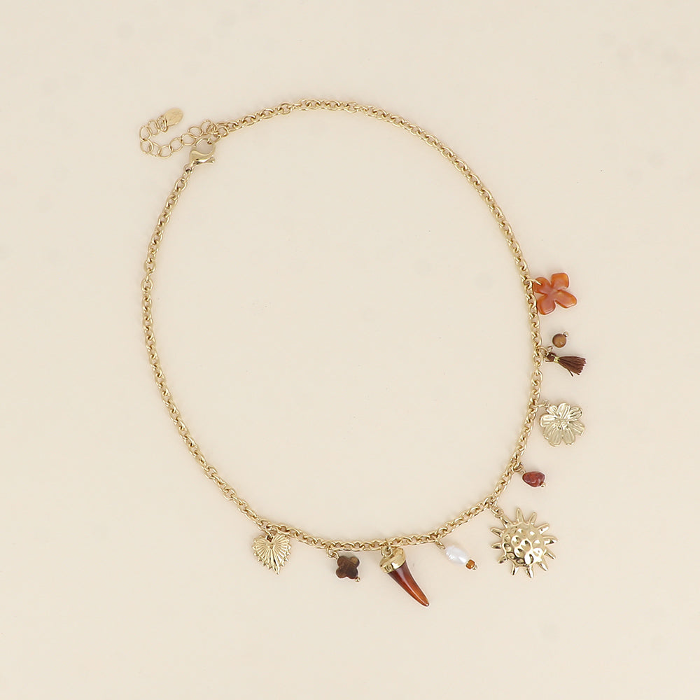 Collier - trèfle en pierre naturelle, perle d'eau douce, soleil, lune, pompon, corne en résine 40+5 cm