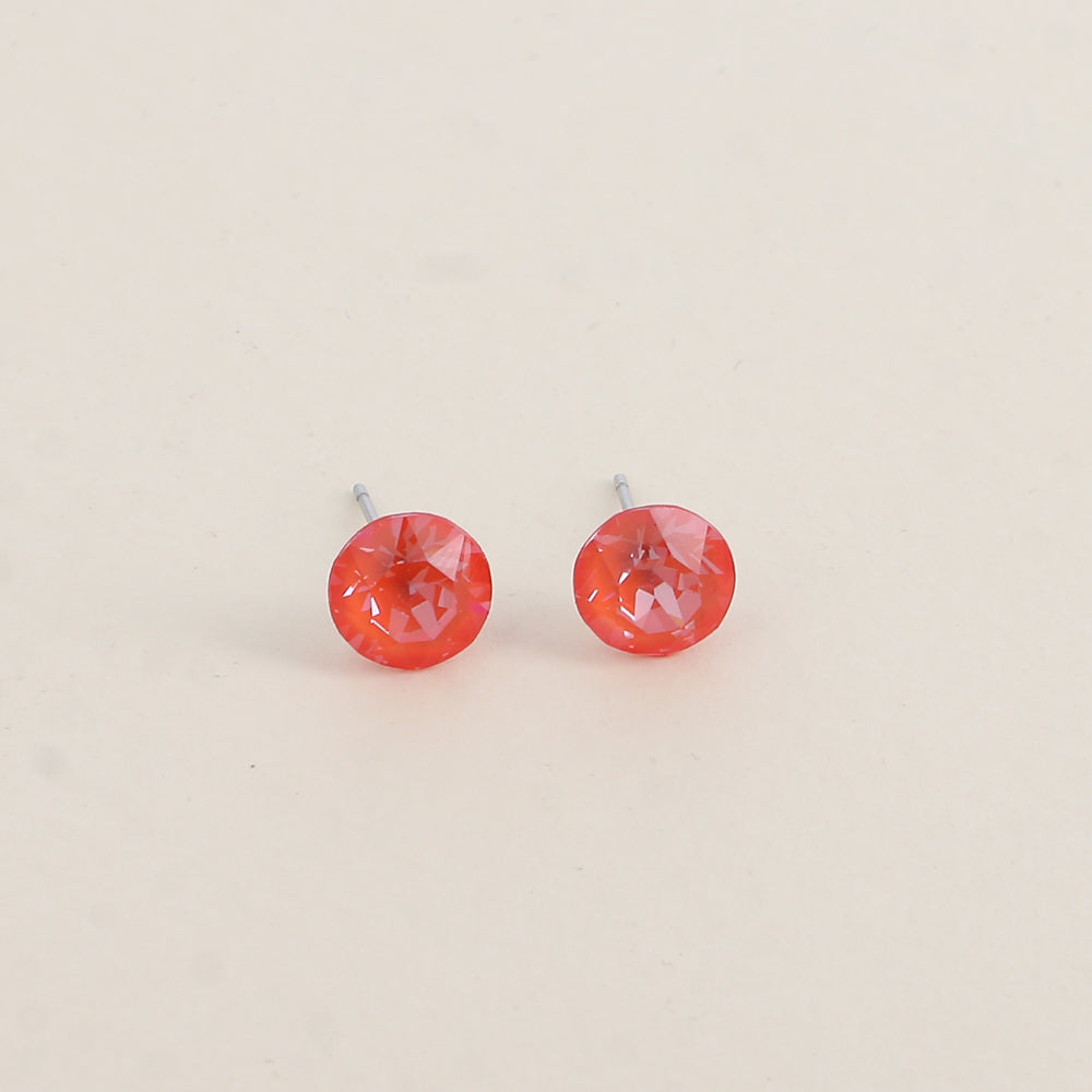 Boucles puces argentées – Ornées de cristaux de Swarovski® SS39 - Dimensions de la boucle : 8x8 mm - Orange ignite