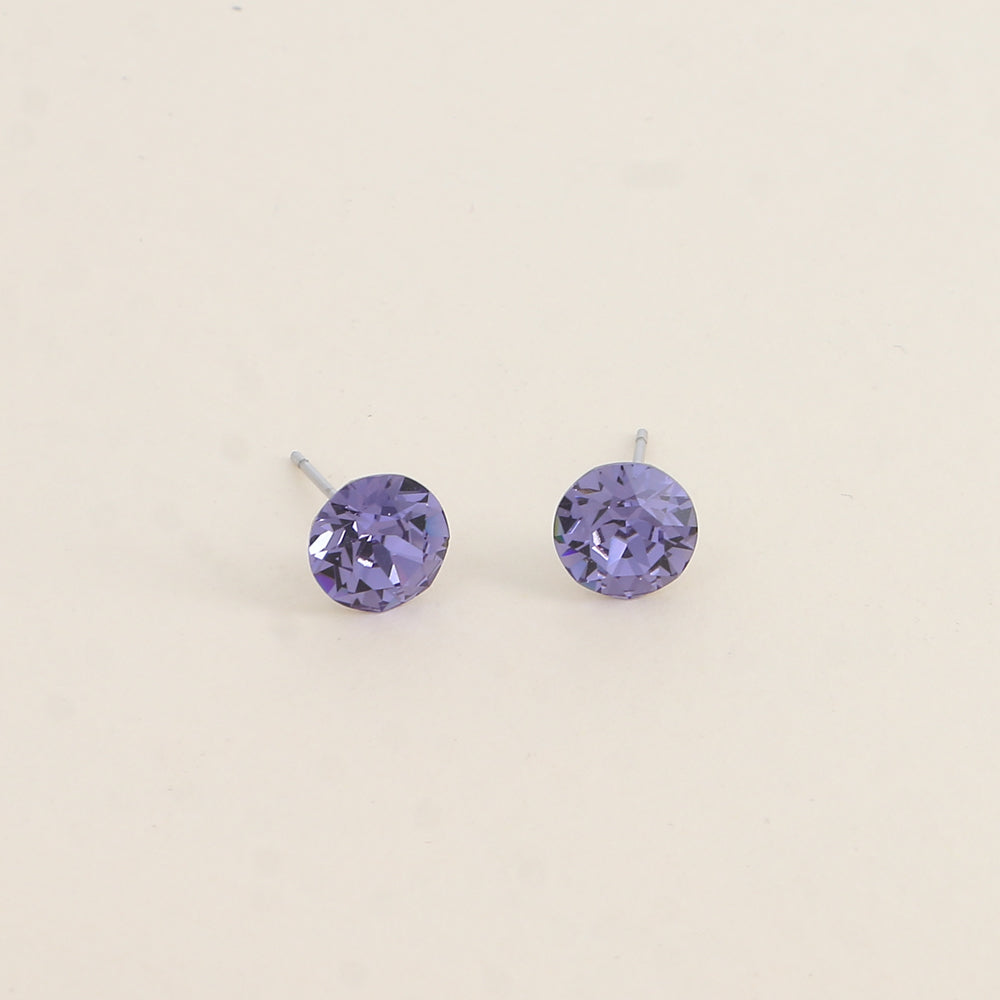 Boucles puces argentées – Ornées de cristaux de Swarovski® SS39 - Dimensions de la boucle : 8x8 mm - Tanzanite