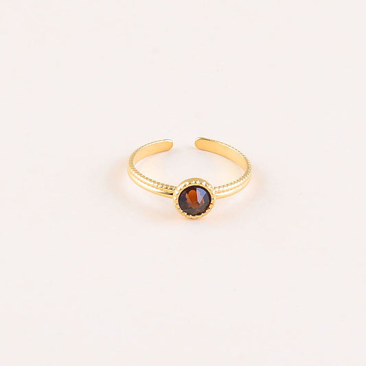 Bague fine ornée de cristaux de Swarovski® - Hauteur de la bague: 2 mm - Dimensions du cristal : 5x5 mm - Smoked topaz