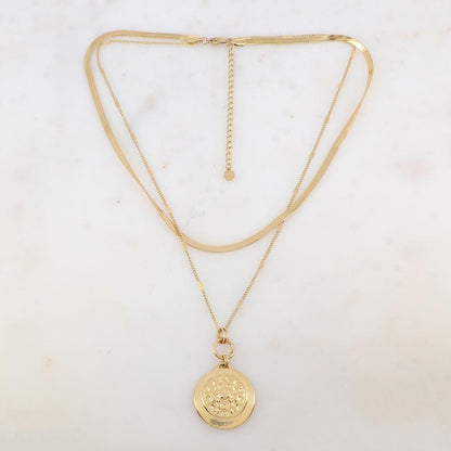 Collier 2 rangs avec maille, pièce ronde martelée (4048+7CM)