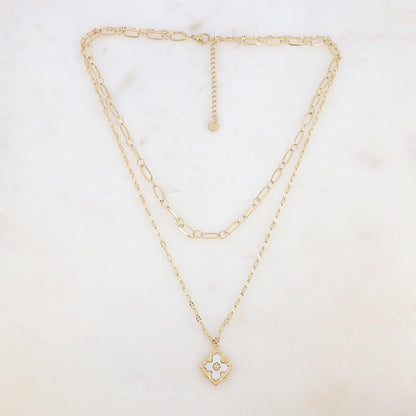 Collier double rangs avec maille, pendentif fleur en nacre blanche (38/45+5CM)