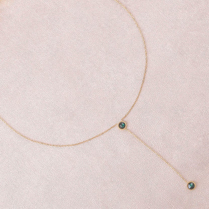 Collier Y - Orné de cristaux de Swarovski® - 40+7 cm - Longueur de chaîne pendante : 6 cm - Dimensions des cristaux : 5x5 mm - Emerald