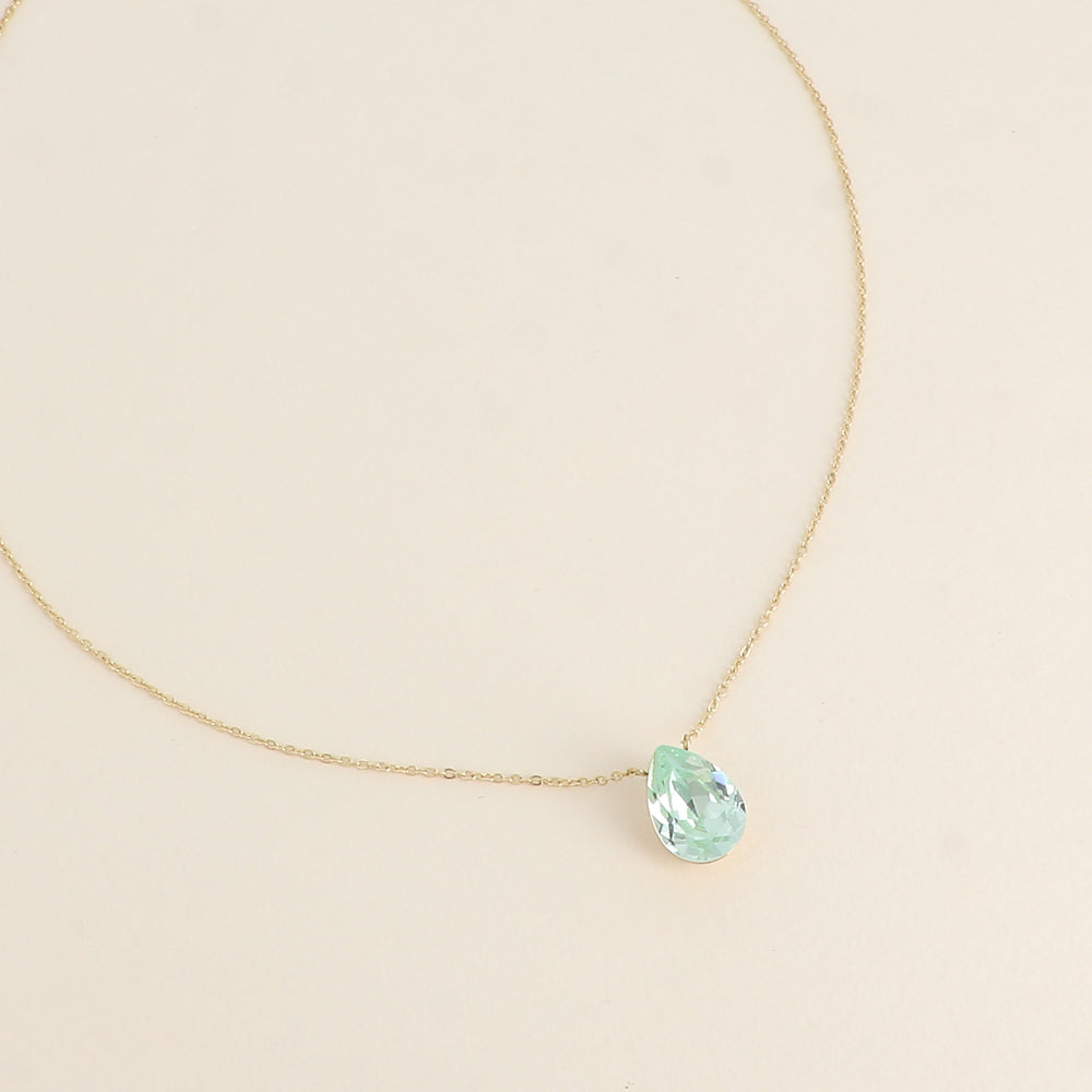 Collier - Pendentif cristal de Swarovski® en forme de goutte - Longueur du collier : 40+5 cm - Dimensions du cristal : 10x14 mm  - Chrysolite