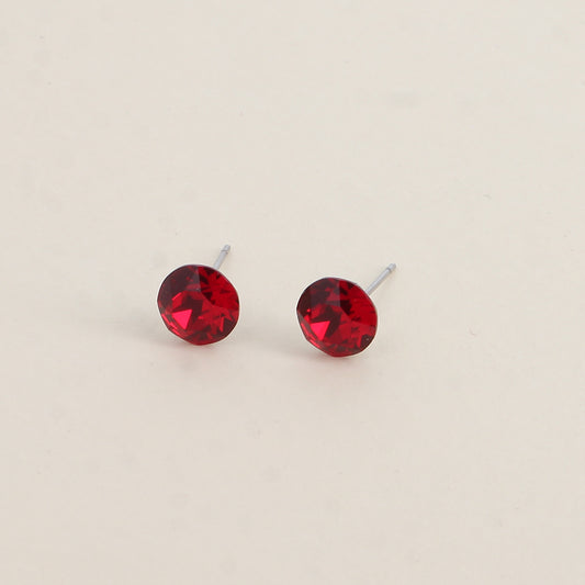 Boucles puces argentées – Ornées de cristaux de Swarovski® SS39 - Dimensions de la boucle : 8x8 mm - Siam