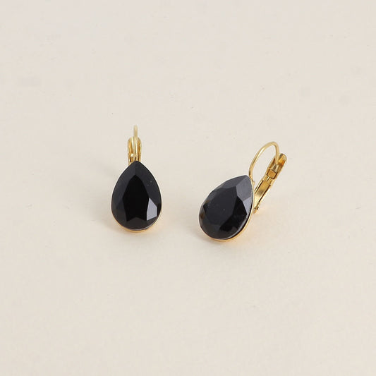 Boucles dormeuses ornées de cristaux de Swarovski® - Dimensions de la boucle : 10 x 23mm - Dimensions du cristal : 10 x 13mm - Jet