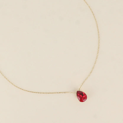 Collier - Pendentif cristal de Swarovski® en forme de goutte - Longueur du collier : 40+5 cm - Dimensions du cristal : 10x14 mm - Scarlet
