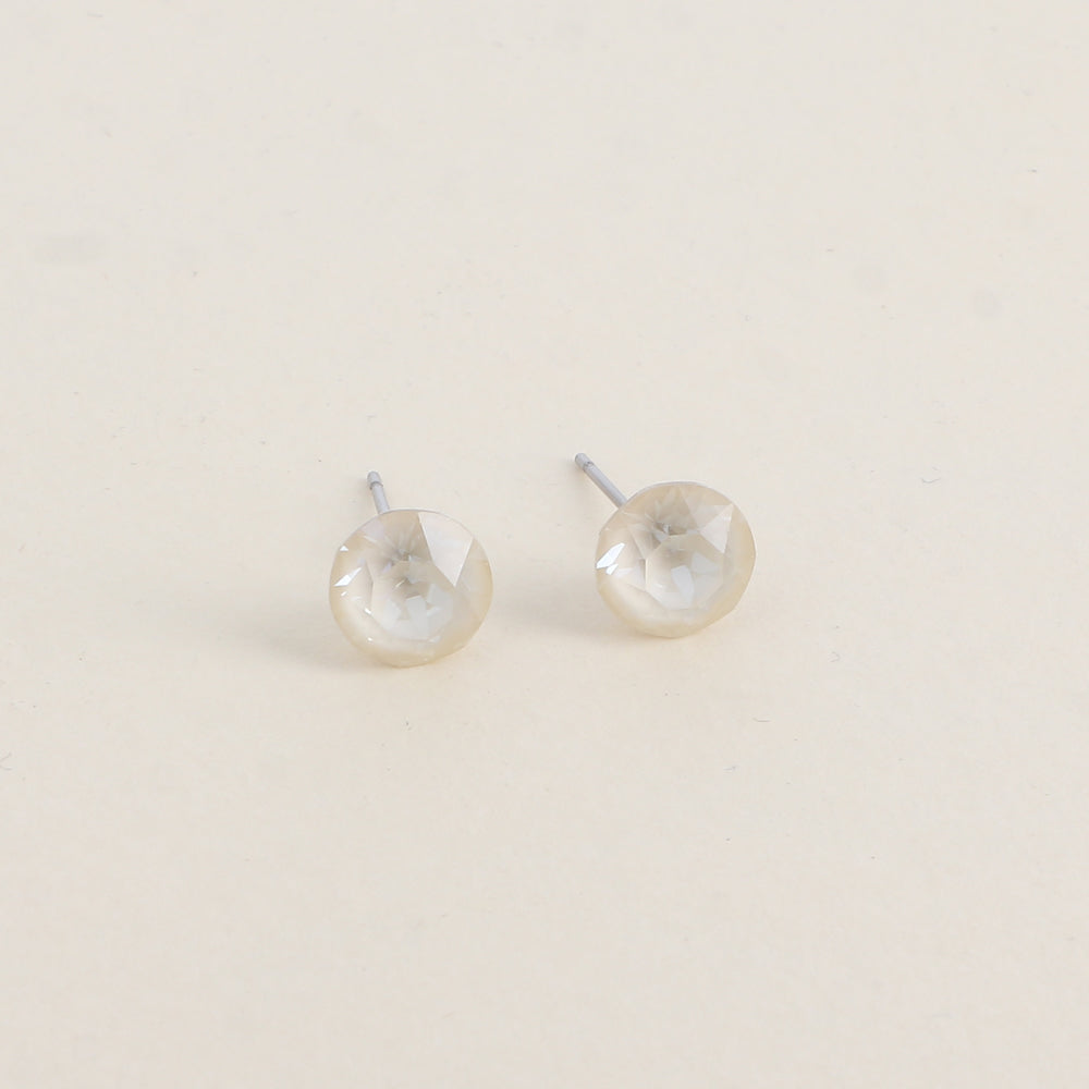 Boucles puces argentées – Ornées de cristaux de Swarovski® SS39 - Dimensions de la boucle : 8x8 mm - Linen ignite