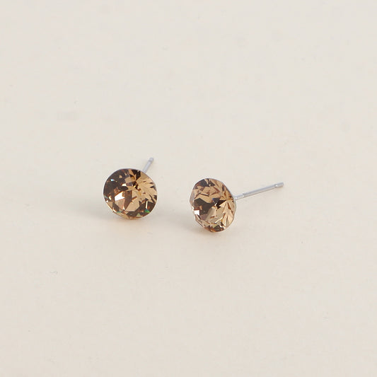 Boucles puces argentées – Ornées de cristaux de Swarovski® SS39 - Dimensions de la boucle : 8x8 mm - Light colorado topaz