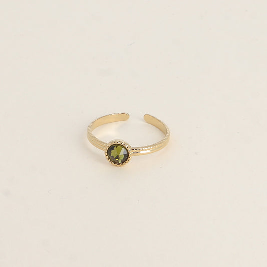 Bague fine ornée de cristaux de Swarovski® - Hauteur de la bague: 2 mm - Dimensions du cristal : 5x5 mm - Kaki